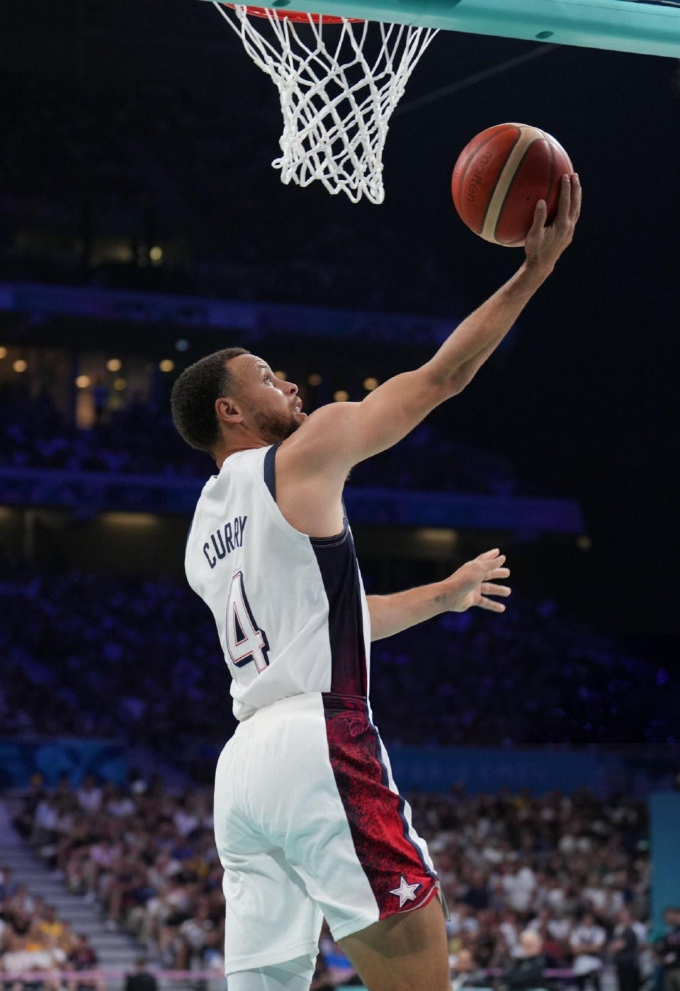 尤其是在主 尤其是在主