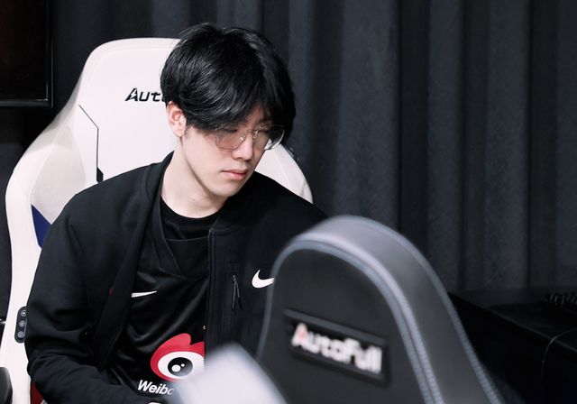 在他的发文 在他的发文