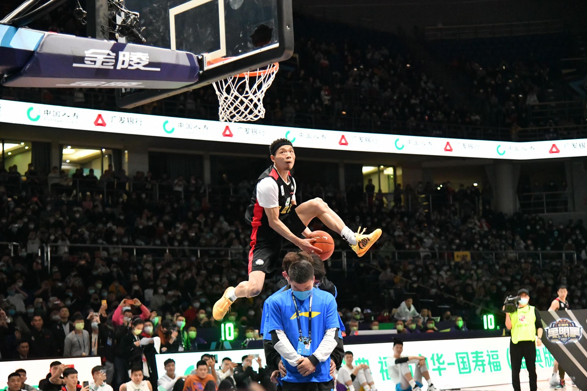 键比赛中 键比赛中